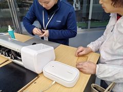 -华为授权体验店(中山公园来福士)