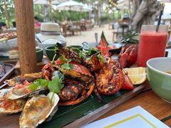-三亚艾迪逊酒店·海滩烧烤 BARBACOA·现场乐队·浪漫晚餐·烧烤海鲜