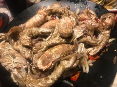 -沪小胖小龙虾(淮海中路旗舰店)
