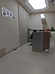 点击看大图 -八佰伴8008星级形象店