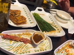 -威记烧嘢·南宁烧烤·超级生牛(绿地店)