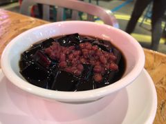 莲子红豆仙草蜜-陈鹏鹏潮汕菜(宝安机场T3航站楼店)