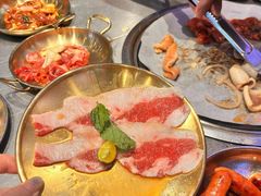 -哈哈碳都·牛肋条无限自助烤肉(台江万达店)