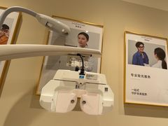 -LensCrafters亮视点·OAKLEY精选(静安嘉里中心店)