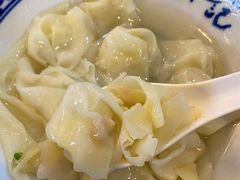 小馄饨-裕兴记·三虾面(西北街总店)
