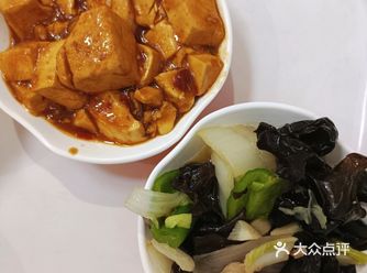 【旧图】上海图书馆的读者餐厅真的帮大忙