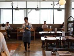 -ROAST coffee & eatery