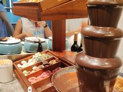-金滏山·烤肉海鲜火锅自助(襄阳万达店)