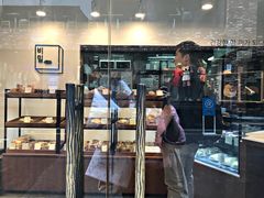 门面-Dear. Bread(梨大店)