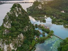 -星湖旅游景区七星岩