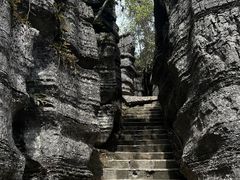 -梭布垭石林景区