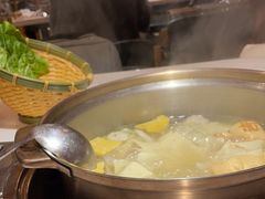 -喃喃椰·糟粕醋·椰子鸡火锅(七堡花园店)