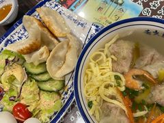 -长人馄饨铺(解放街店)
