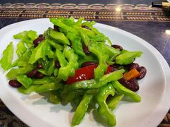-乡村馕坑肉·烧烤·新疆菜·本地人更爱吃(阿勒泰首店)