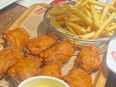 蒜香鸡翅（配薯条）-叶派龙虾•招牌香辣蟹·海鲜(中海国际店)