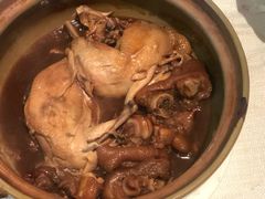 猪手煲土鸡-麓湘小镇(开福万达广场店)
