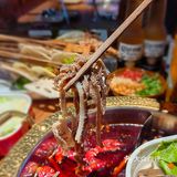 感谢家门口这家平价美味的串串火锅