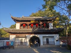 -汇龙潭