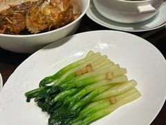 蒜香油爆菜心-杭州西子湖四季酒店·金沙厅