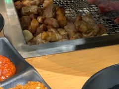 雪花肉粒-肉甲韩国木炭烤肉(新壹街1店)