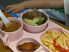 -蓉李记成都名小吃(太原龙湖万达店)