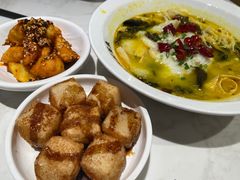 -渝是乎酸菜鱼(龙旗购物中心店)