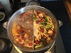 -湊湊火锅·茶憩(新中关购物中心店)