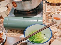 -顶上头•螺蛳粉火锅(德思勤复地星光店)