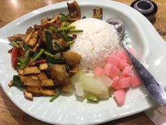 -车沾巷·重庆老味豌杂面