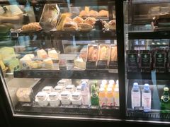 -星巴克(西藏路店)