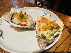 -方国老头包子·39年威海本地老字号•小船海鲜疙瘩汤