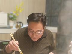 -海底捞火锅(公益西桥店)