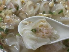 -黄阿姨锅贴大王(万航渡路店)