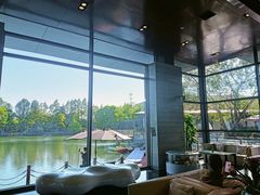 -上海怡沁园度假酒店