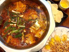 -大理.老字号渝记酸萝卜乌鱼(古城总店)