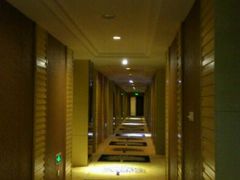 -上海虹梅嘉廷酒店