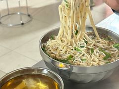 -正宗杨记普洱酸醋米线(总店)