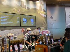 -星巴克臻选(成都太古里店)