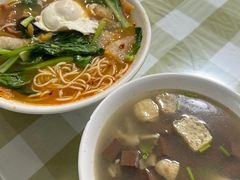 -苓记南京鸭血粉丝.皮肚面(县东巷店)