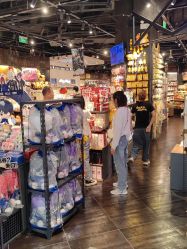 -酷乐潮玩(七宝领展广场店)