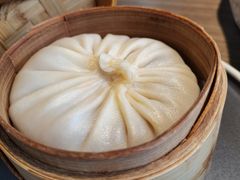 蟹黄吸管汤包-隆喜元鱼汤包·海鲜(中联广场店)
