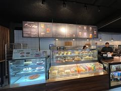 -Cha Café and Bistro