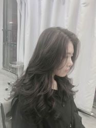 点击看大图 -COMO SALON 烫染可茉发型