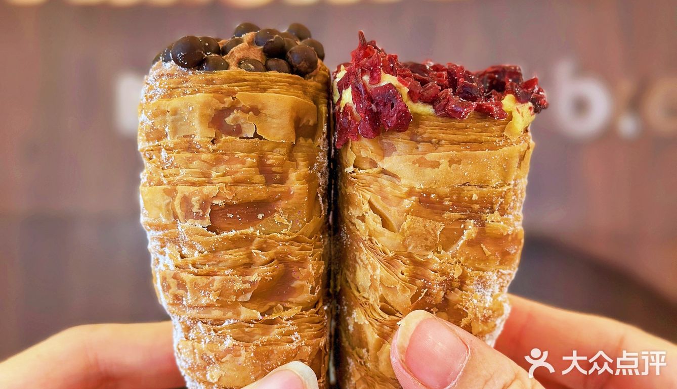 好正啊…🧝🏻‍♀️我说的是这个巧克力甜筒可颂！