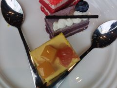 -万达瑞华酒店美食汇自助餐厅(楚河汉街店)