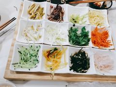 丝娃娃-黔派·贵州烙锅烤肉·米粉(车公庙店)