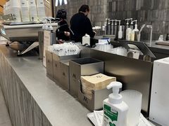 -M Stand(杭州萧山万象汇店)