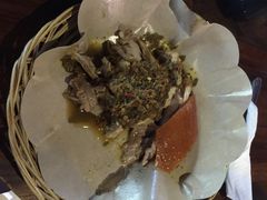 Ibu&nbsp;Oka&nbsp;Babi&nbsp;Guling-Warung Babi Guling Ibu Oka 3
