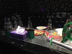 -蓝尊量贩(黄河路店)