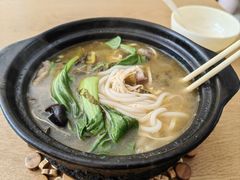 -云南蒙自过桥米线(丰庆路店)